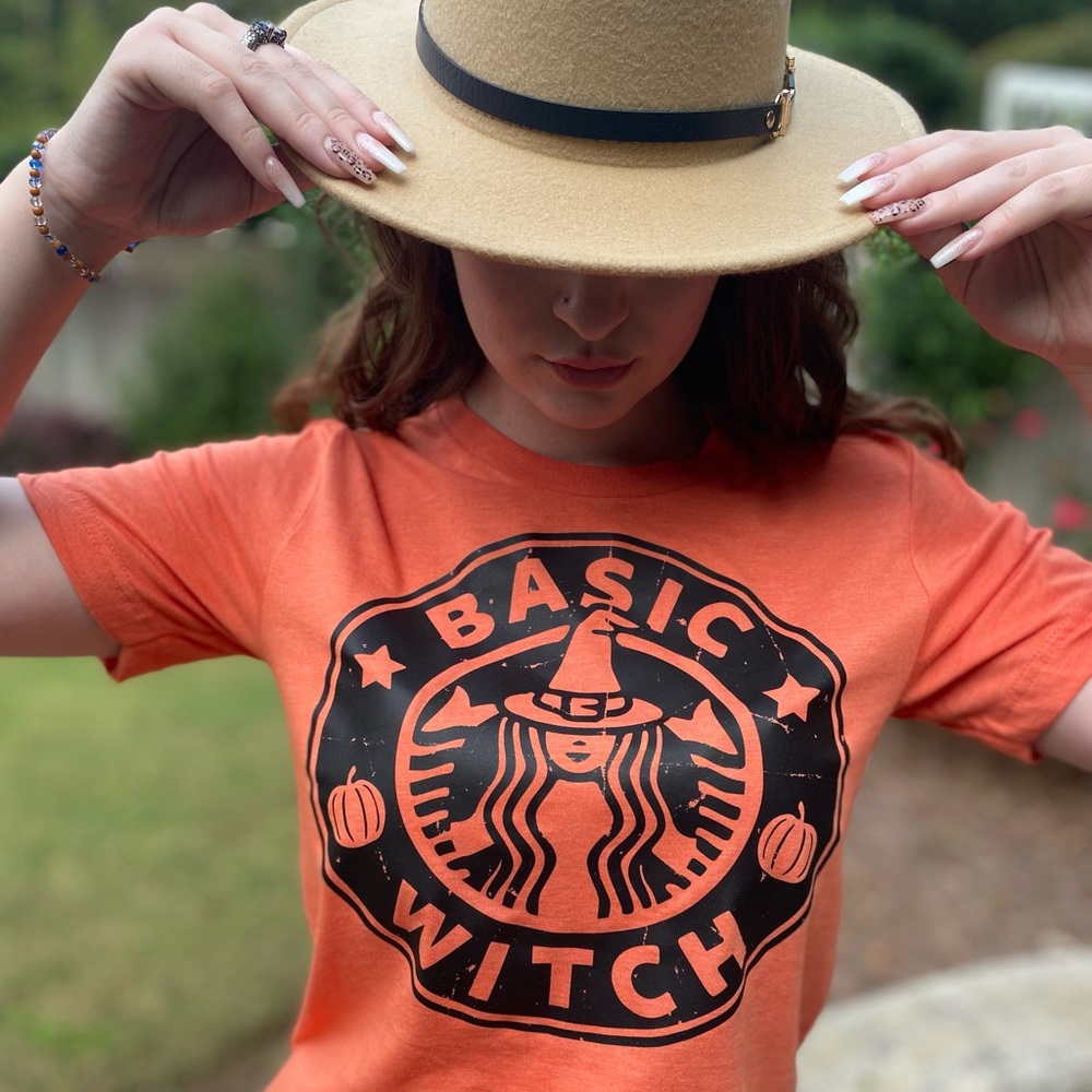 BELLA CANVAS Basic Witch Tshirt